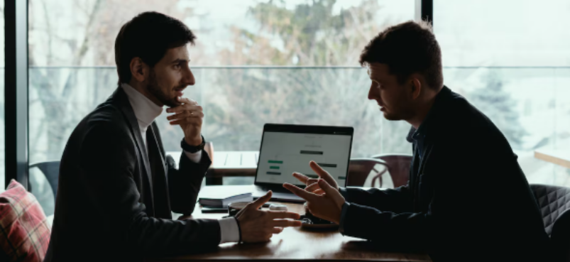 Business setup consultants in Dubai helping entrepreneurs start a company